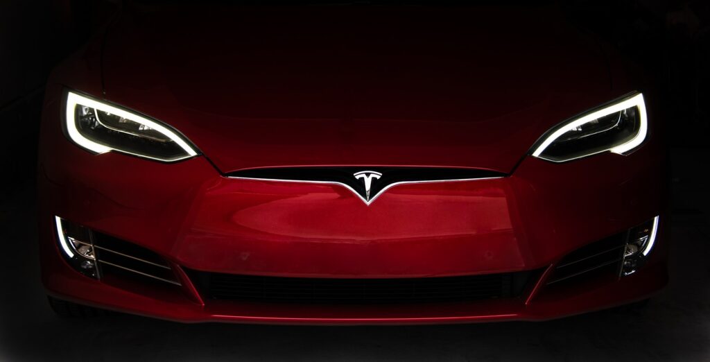 Análise Tesla Model S - Uma Visão Completa